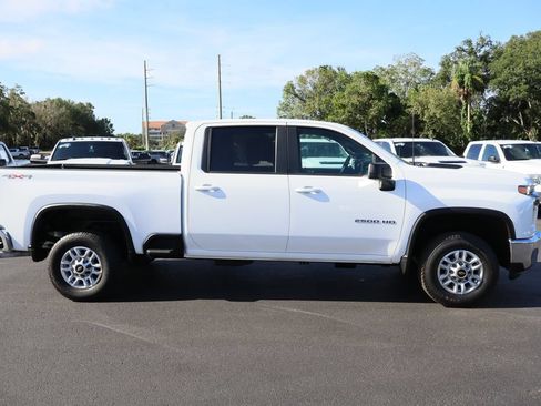 Certified 2022 Chevrolet Silverado 2500 LT AWD/4WD image 10