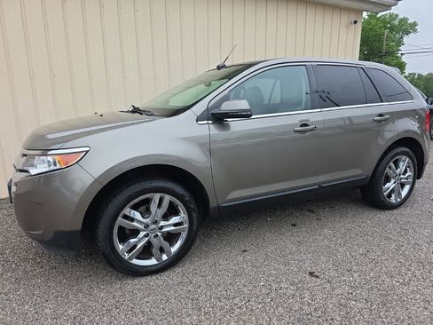 Used 2014 Ford Edge Limited w/ Equipment Group 302A AWD/4WD image 10