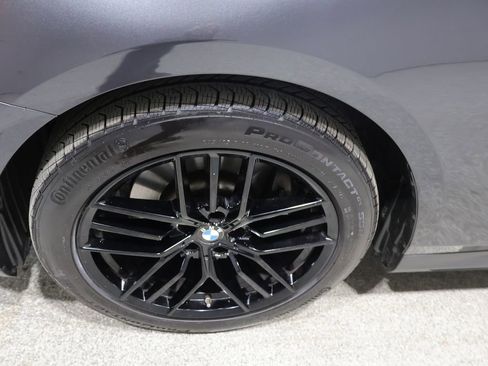 Used 2024 BMW 530i xDrive AWD/4WD image 10