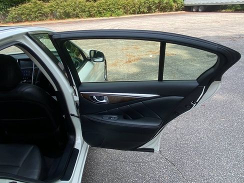 Used 2018 INFINITI Q50 Luxe RWD image 48
