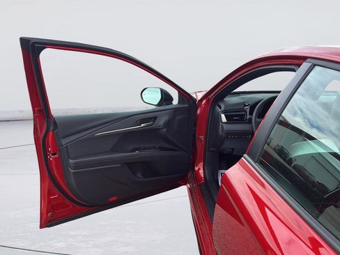 Used 2026 Toyota Camry Hybrid image 20