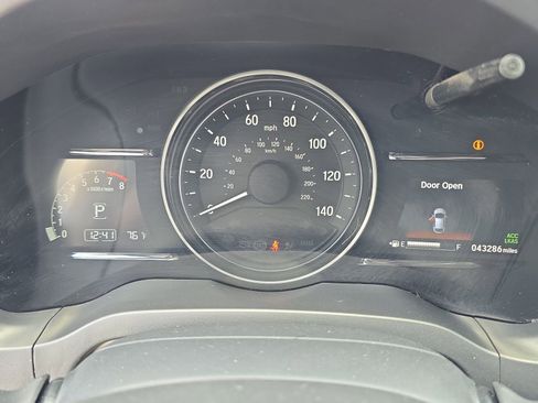 Certified 2022 Honda HR-V EX image 27