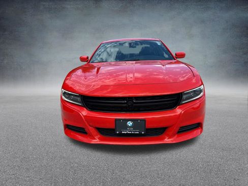 Used 2020 Dodge Charger SXT w/ Leather Interior Group RWD image 9