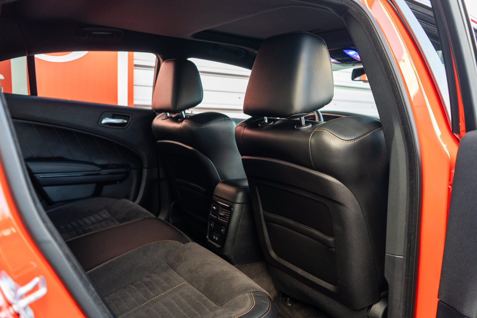 Used 2017 Dodge Charger R/T RWD image 34