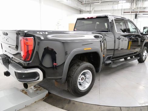 Used 2022 GMC Sierra 3500 SLE w/ SLE Convenience Package image 7