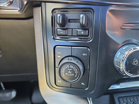 New 2025 Ford F150 Platinum w/ Equipment Group 702A High image 27