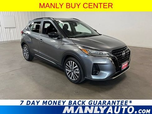 Used 2024 Nissan Kicks SR FWD image 1