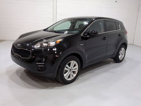 Used 2018 Kia Sportage LX AWD/4WD image 7