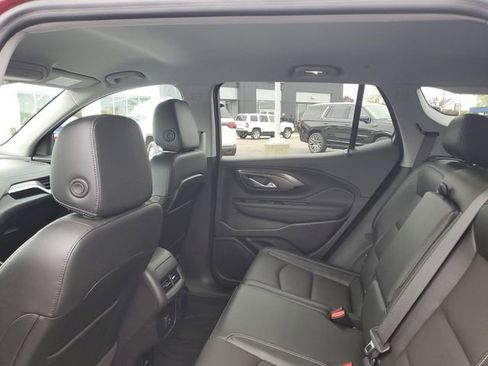 Certified 2023 GMC Terrain SLT w/ LPO, Floor Liner Package AWD/4WD image 10
