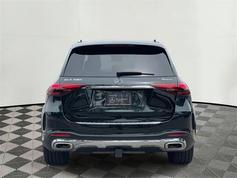Used 2025 Mercedes-Benz GLE 580 4MATIC image 9
