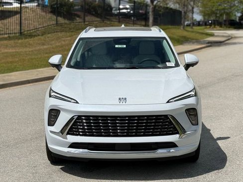 New 2026 Buick Envision Avenir image 8