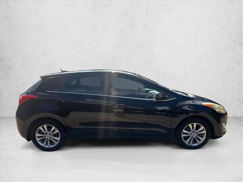 Used 2014 Hyundai Elantra GT FWD image 4