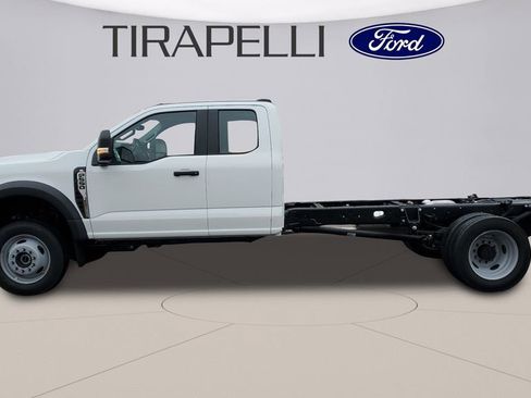 New 2026 Ford F550 4x4 SuperCab Super Duty w/ Snow Plow Prep Package image 2