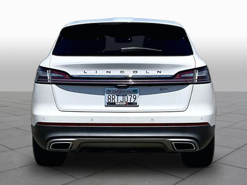 Used 2020 Lincoln Nautilus FWD w/ Equipment Group 101A image 4