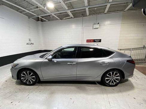 Used 2023 Acura Integra image 3