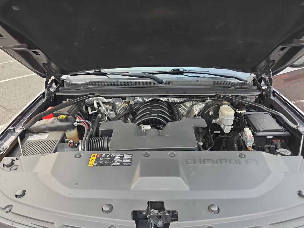 Used 2018 Chevrolet Tahoe Premier AWD/4WD image 45