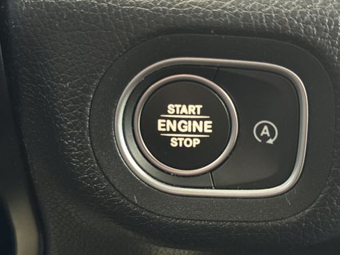 Used 2022 Mercedes-Benz GLE 350 4MATIC image 31