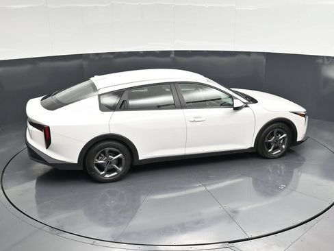 Used 2025 Kia K4 FWD image 34