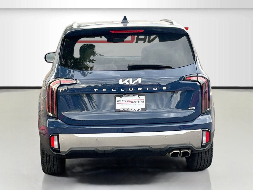 Used 2025 Kia Telluride EX w/ EX Captain's Chair Package AWD/4WD image 6