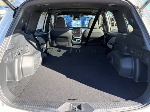 Certified 2025 Subaru Forester Premium AWD/4WD image 29