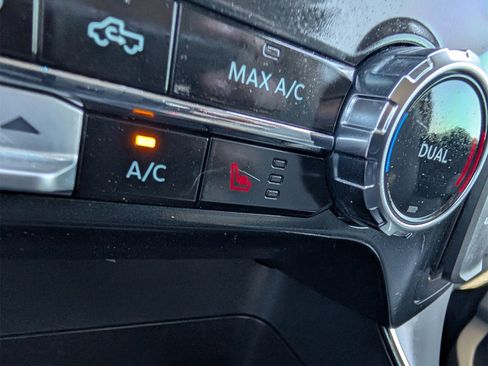 Used 2024 Ford F150 XLT w/ Equipment Group 302A MID image 21