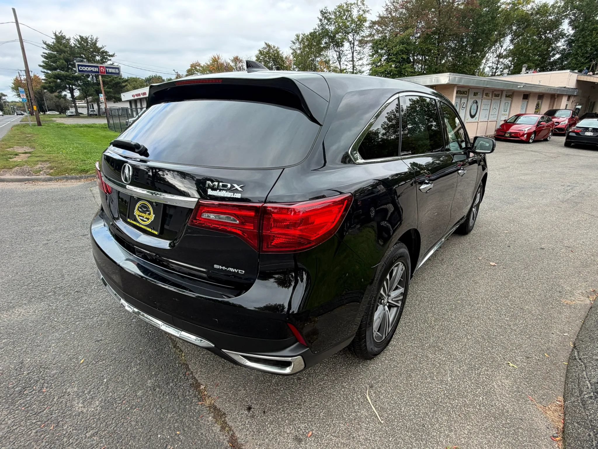 Used 2017 Acura MDX SH-AWD image 5