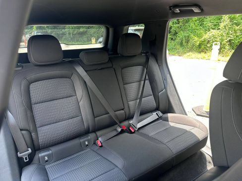 Used 2025 Chevrolet Equinox LT FWD image 35