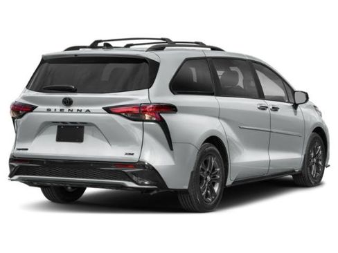 New 2026 Toyota Sienna XSE AWD/4WD image 5