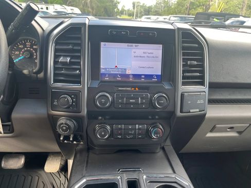 Used 2020 Ford F150 XLT w/ Equipment Group 302A Luxury AWD/4WD image 20