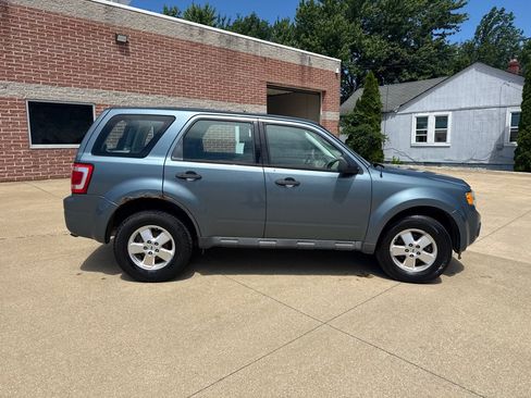 Used 2012 Ford Escape XLS FWD image 4