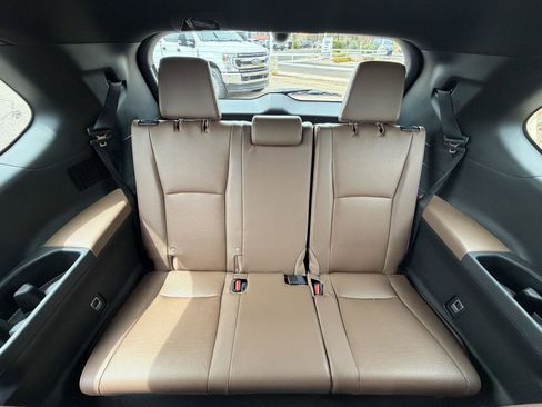 Used 2024 Toyota Grand Highlander AWD Hybrid image 32
