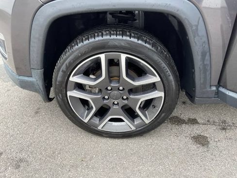 Used 2020 Jeep Compass Limited AWD/4WD image 19