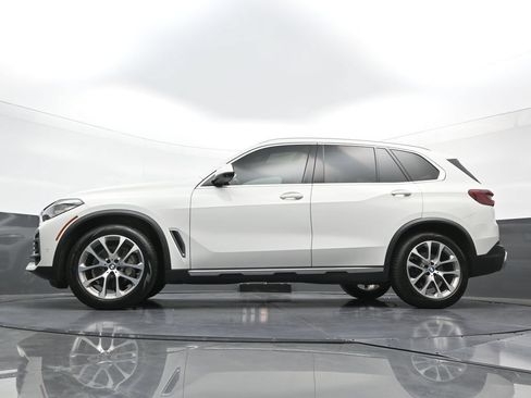 Used 2019 BMW X5 xDrive40i AWD/4WD image 24