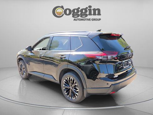 New 2026 Nissan Rogue SV FWD image 3