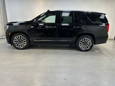 Used 2024 GMC Yukon Denali Ultimate image 10