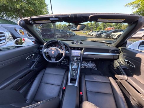 Used 2014 Porsche 911 Carrera 4 AWD/4WD image 52