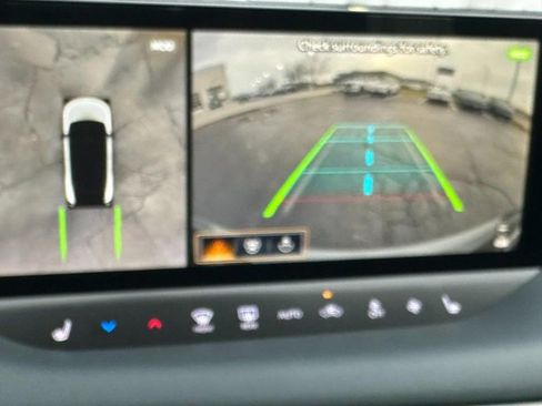 New 2026 Nissan Leaf Platinum+ w/ Cargo Package (Platinum+) image 15