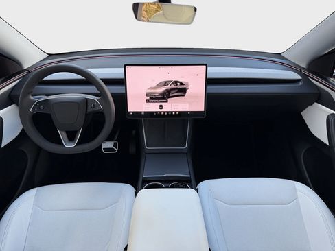 Used 2026 Tesla Model Y Long Range AWD/4WD image 8