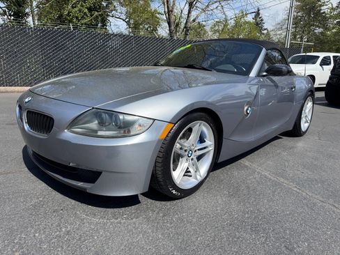 Used 2006 BMW Z4 3.0i image 3