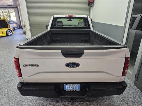 Used 2017 Ford F150 XL w/ Equipment Group 101A Mid RWD image 4