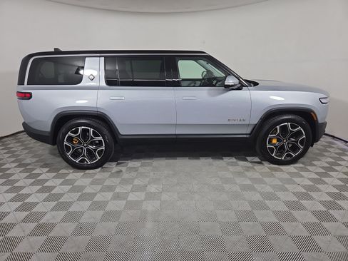 Used 2024 Rivian R1S Adventure AWD/4WD image 6