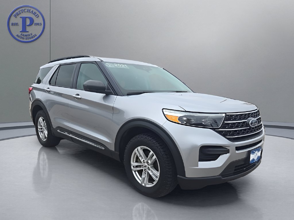 Used 2021 Ford Explorer XLT AWD/4WD image 1
