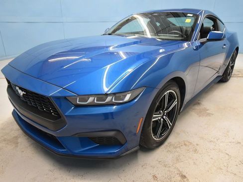 Used 2024 Ford Mustang Coupe image 27
