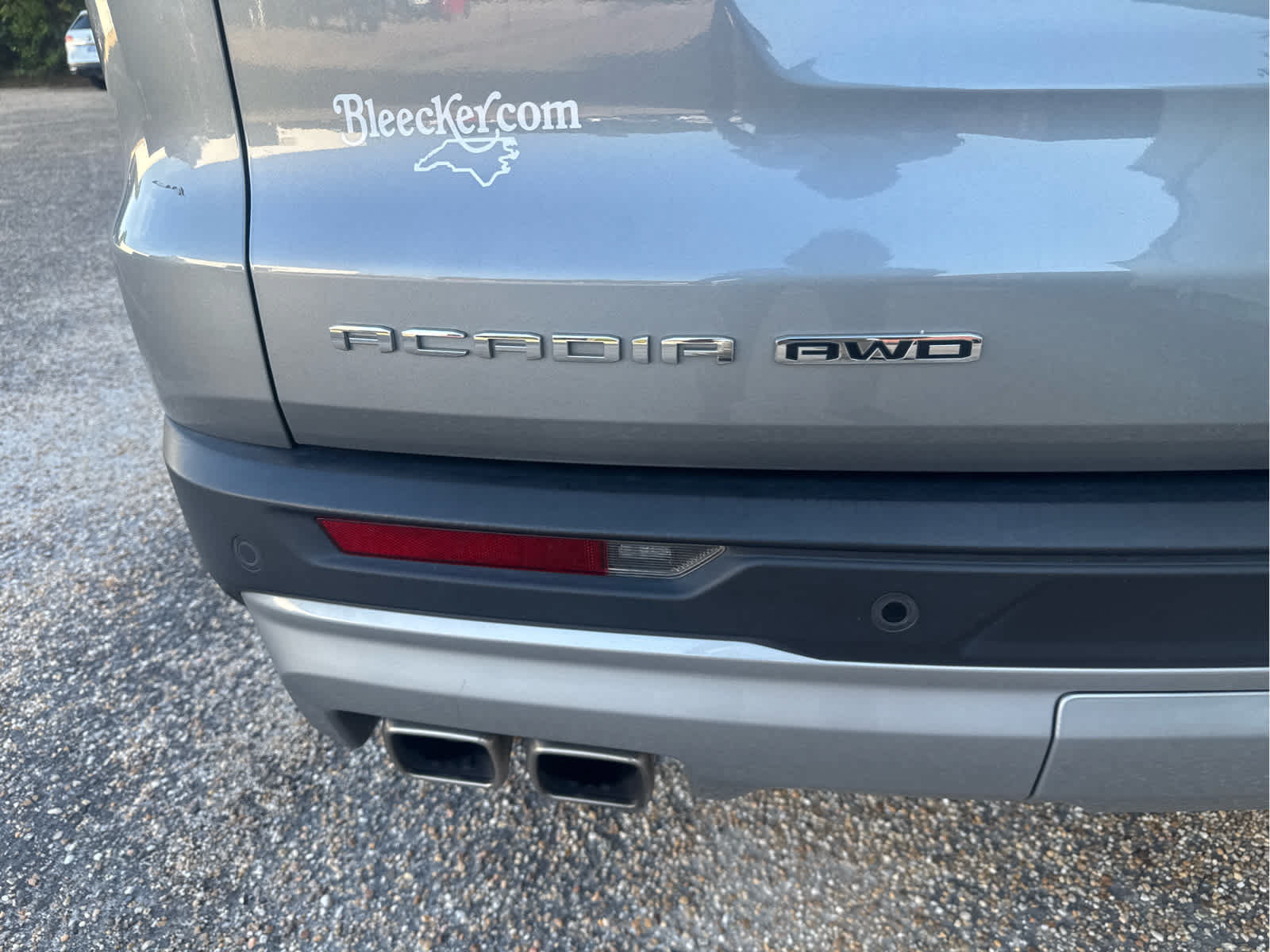 Used 2024 GMC Acadia Elevation AWD/4WD image 21