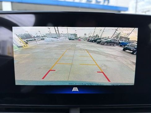 New 2026 Chevrolet Trax LT w/ LT Convenience Package image 18