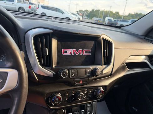 Used 2021 GMC Terrain SLT w/ Infotainment Package II AWD/4WD image 24