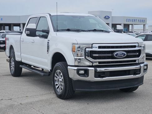 Used 2022 Ford F250 Lariat w/ Lariat Value Package AWD/4WD image 3