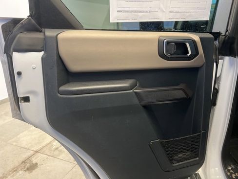 Used 2024 Ford Bronco Wildtrak image 14