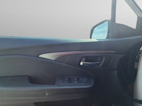 Used 2018 Honda Pilot EX-L image 23