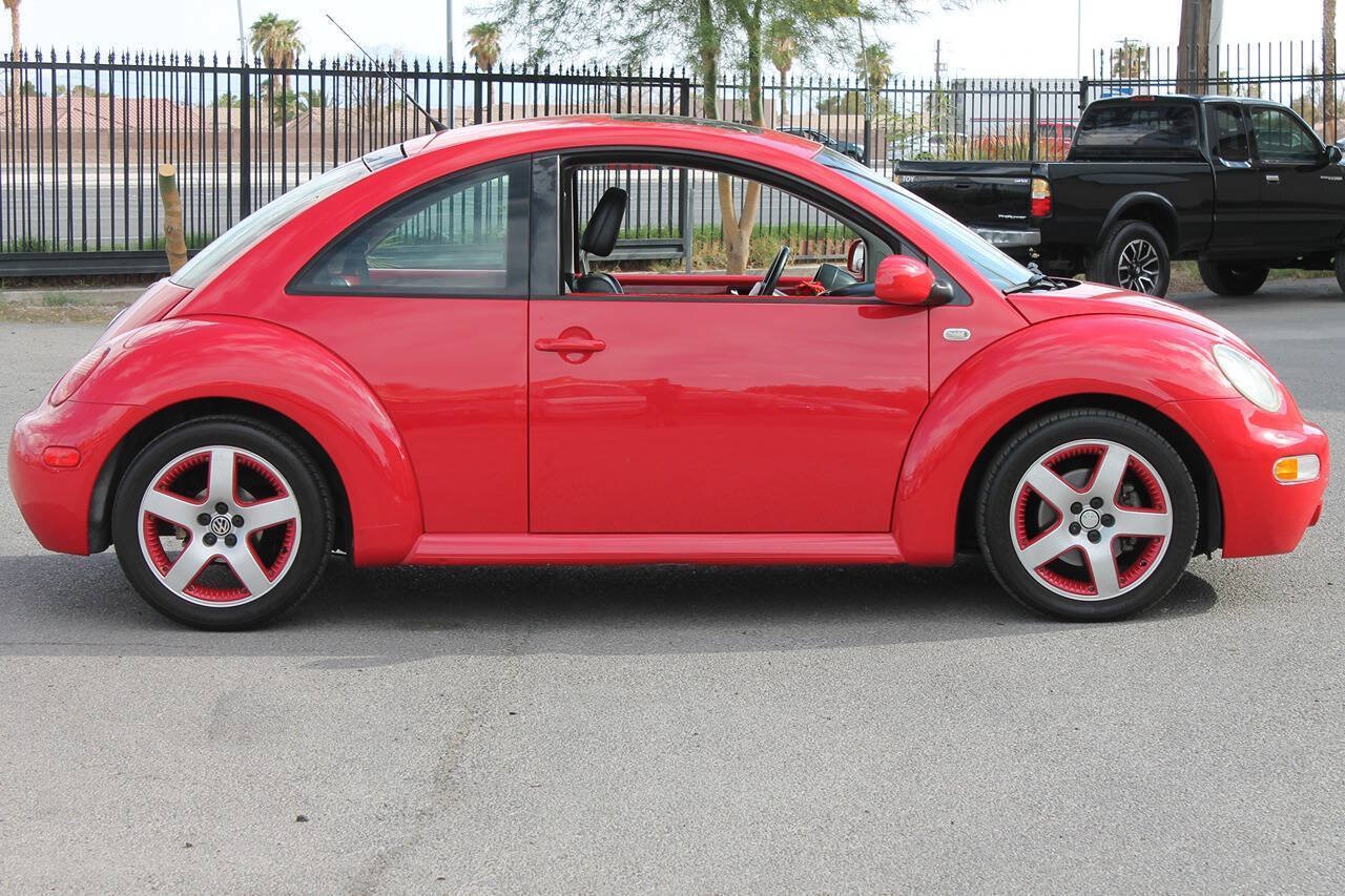 Used 2001 Volkswagen Beetle Sport FWD image 9